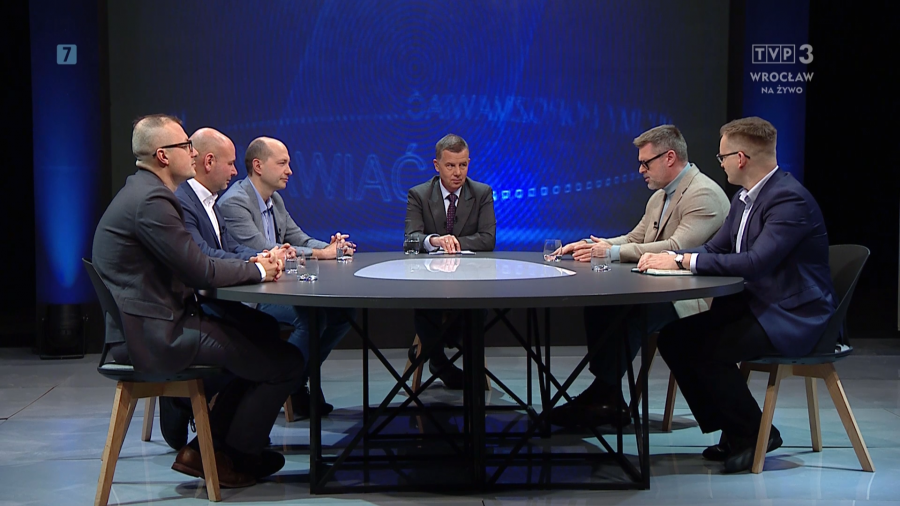 2025 12 01 Debata polityczna Musimy porozmawiać Dominik Kłosowski